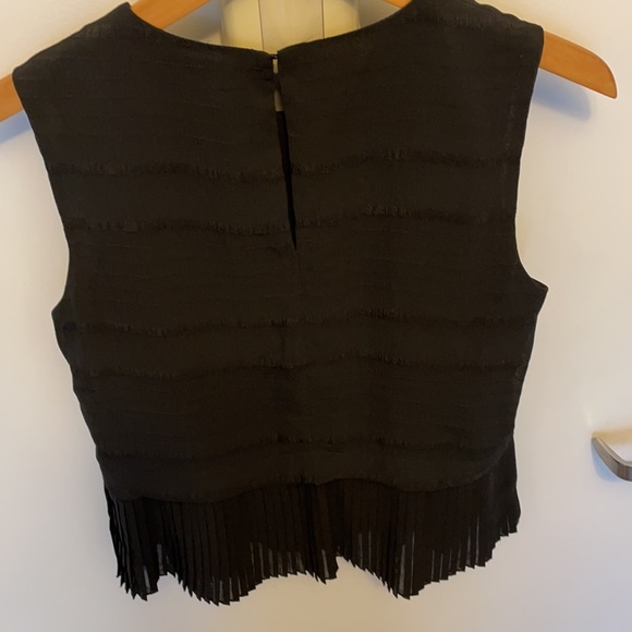 top - Picture 6 of 7